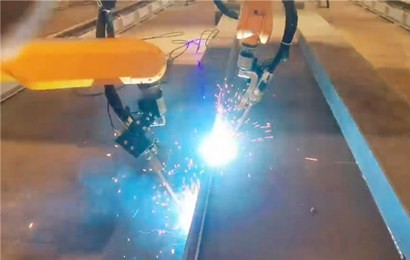 双机悬臂式焊接工作站